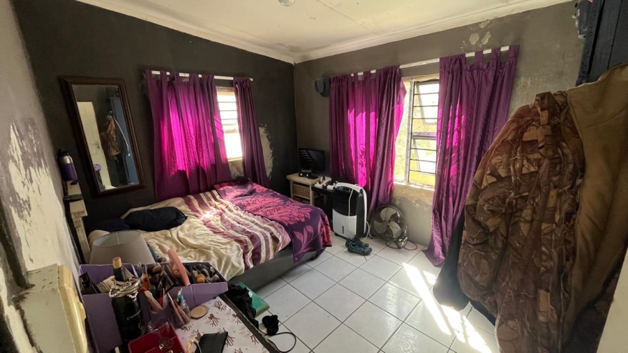 2 Bedroom Property for Sale in Paradise Beach Eastern Cape